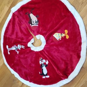 Christmas tree skirt